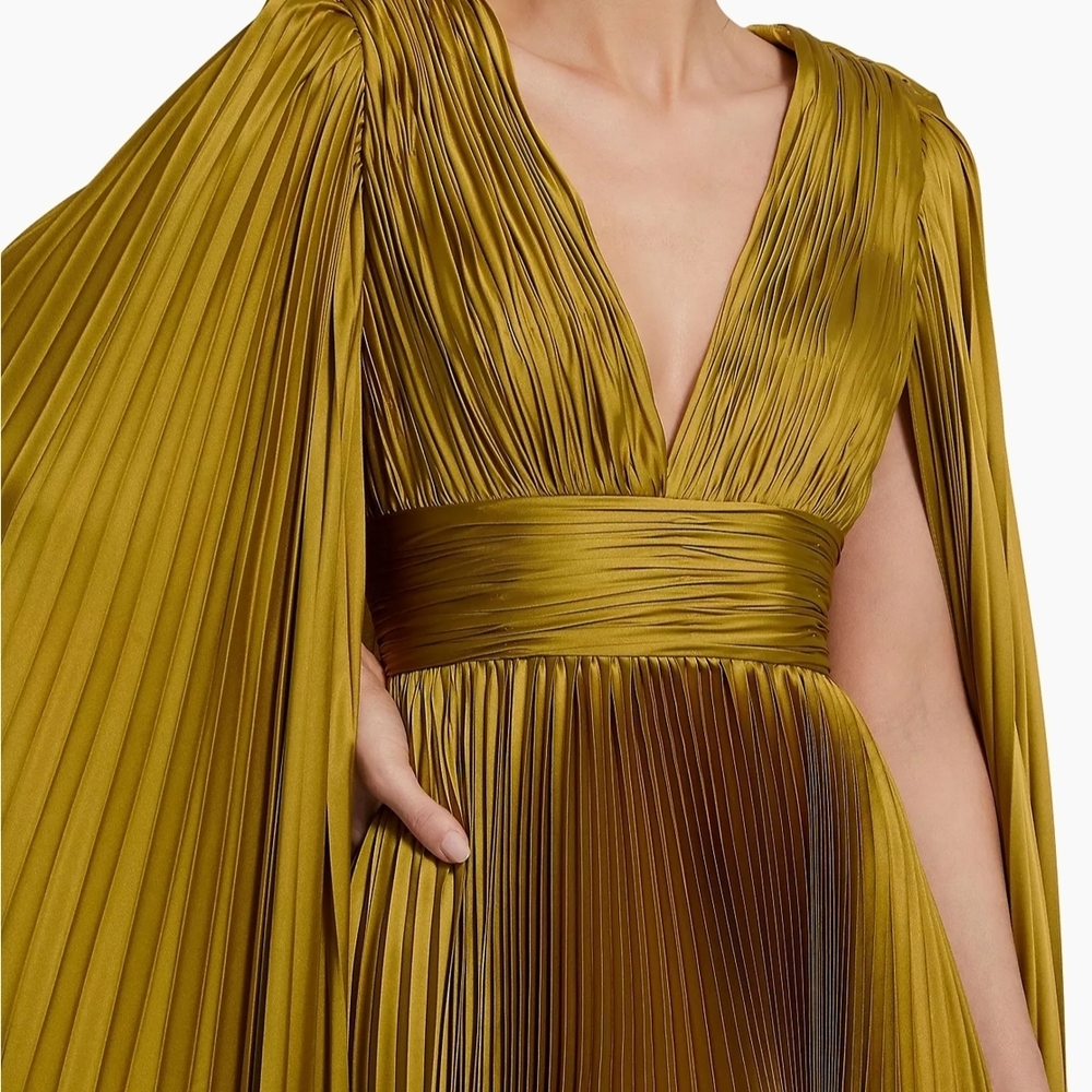 Mac Duggal Metallic Pleated Charmeuse Cape Gown Size 14 - Picture 2 of 5